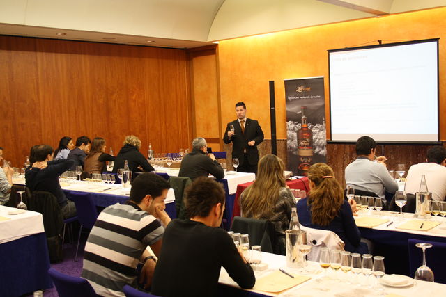 La formación transforma la vocación en una profesión sólida