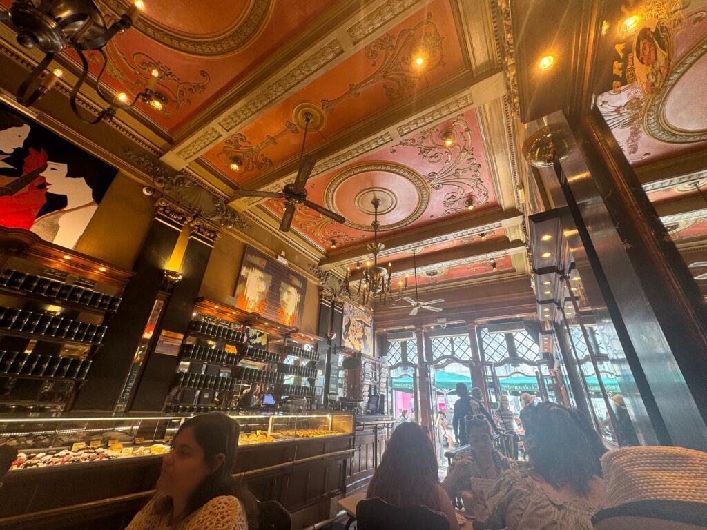 A Brasileira típico café de Lisboa
