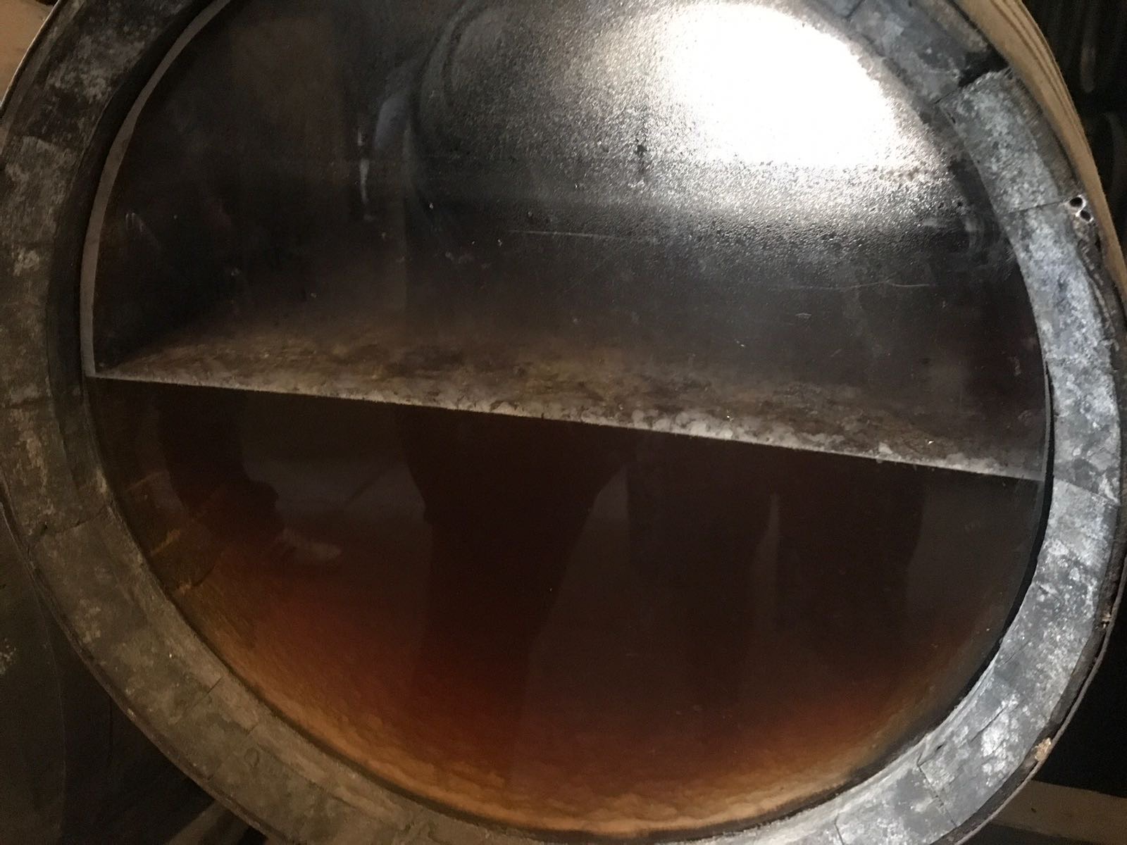 Bota de manzanilla con el velo de flor en Sanlúcar de Barrameda