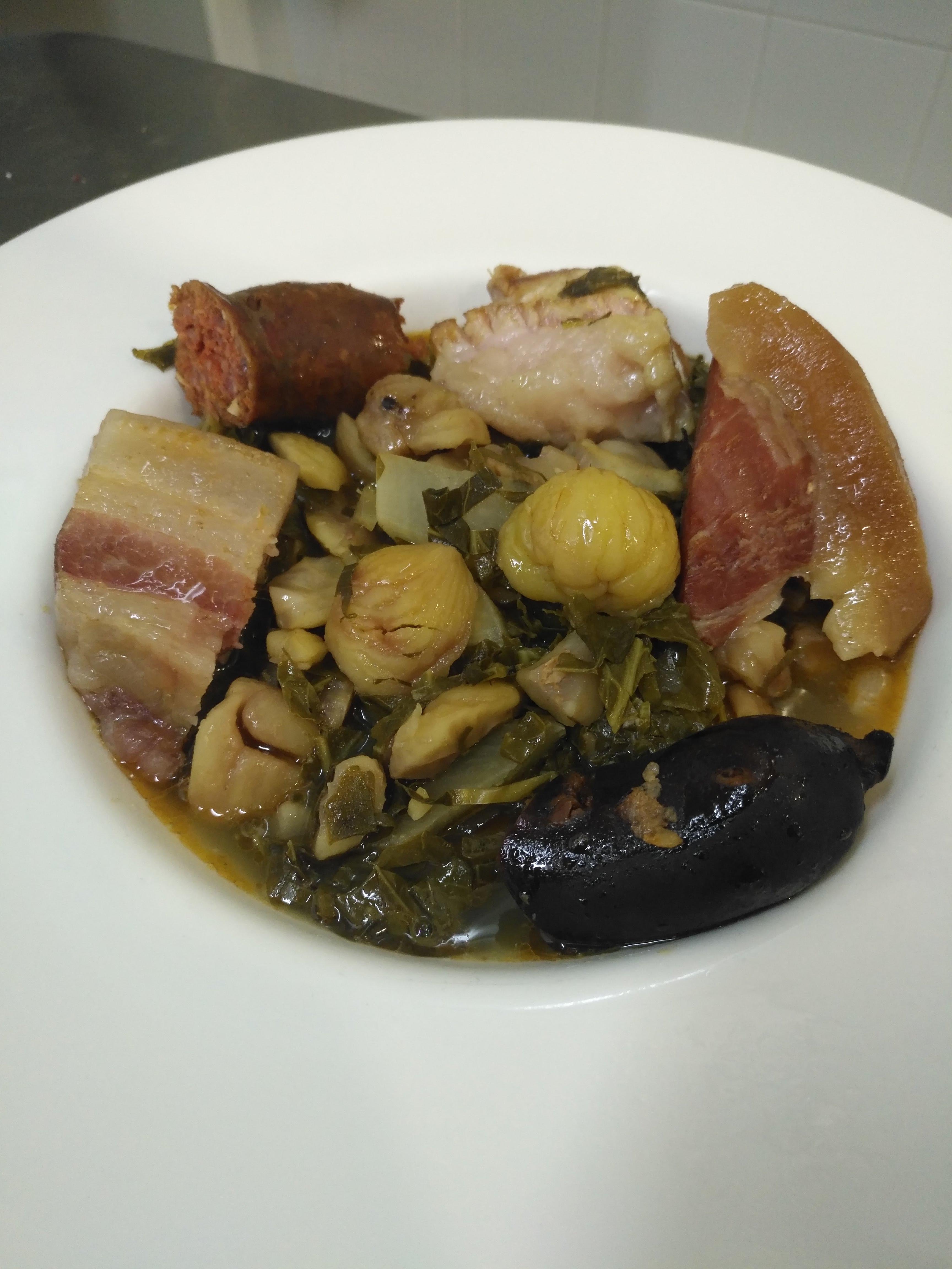 Receta: Pote Castañes