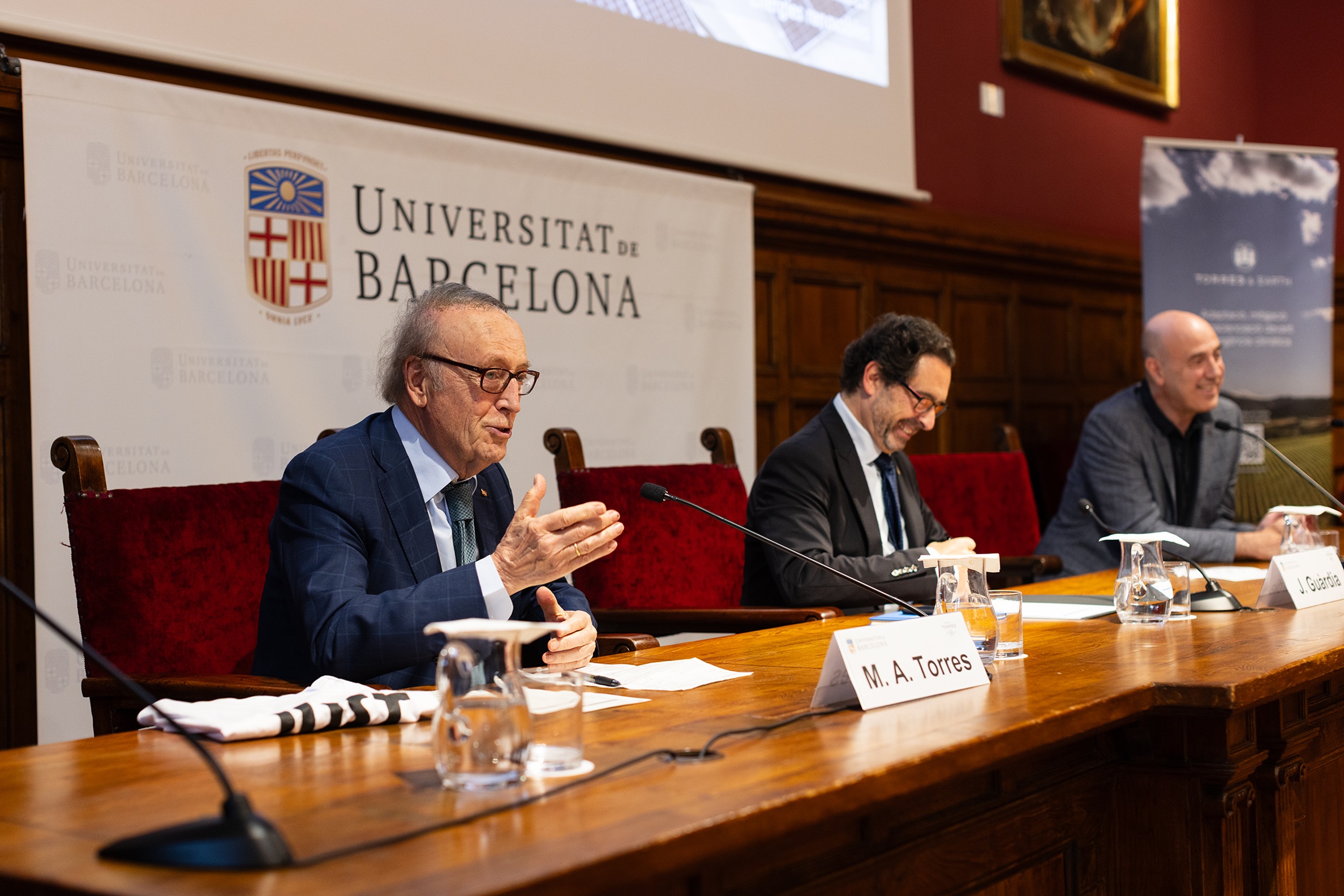 La XIV Jornada Ambiental analiza las discrepancias en torno al clima, la energía y la agricultura