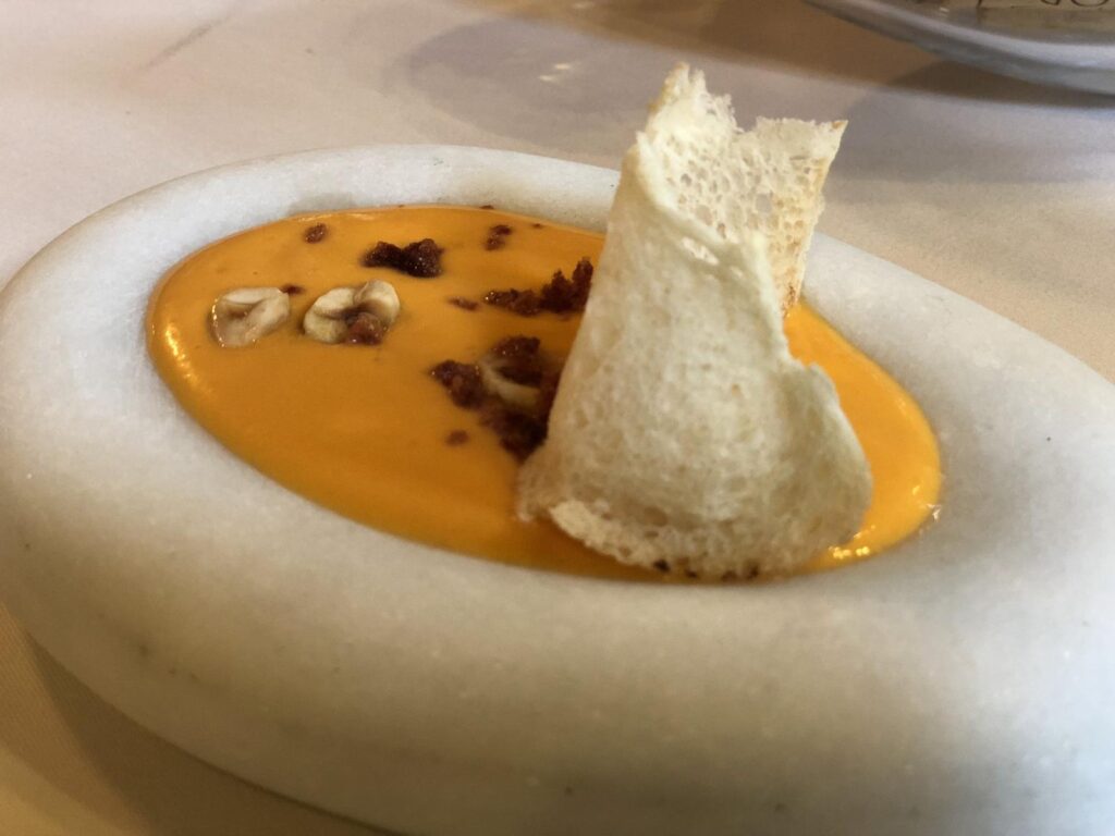 plato del menú degustación de la tabla en fano gijon