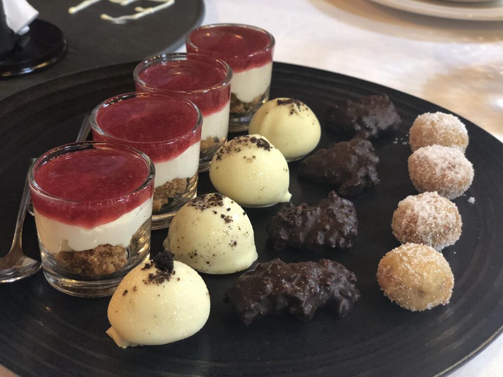 postre del menú degustación de la tabla en fano gijon