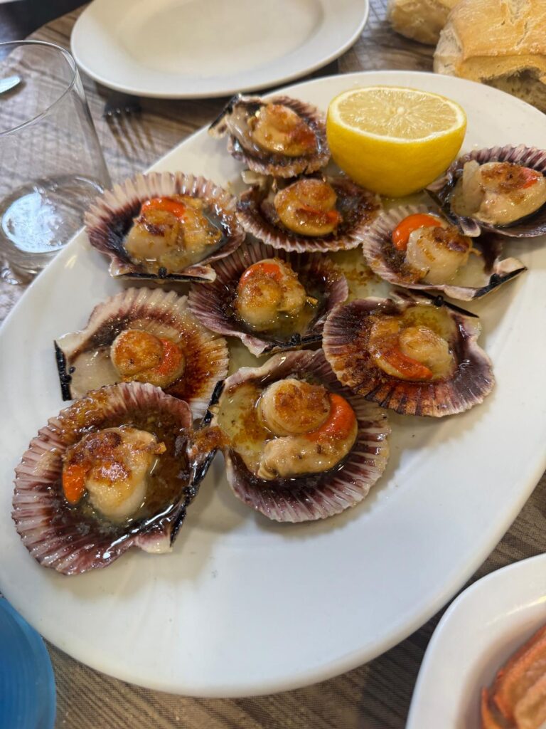 Zamburiñas a la planta en la sidrería nava de xixon