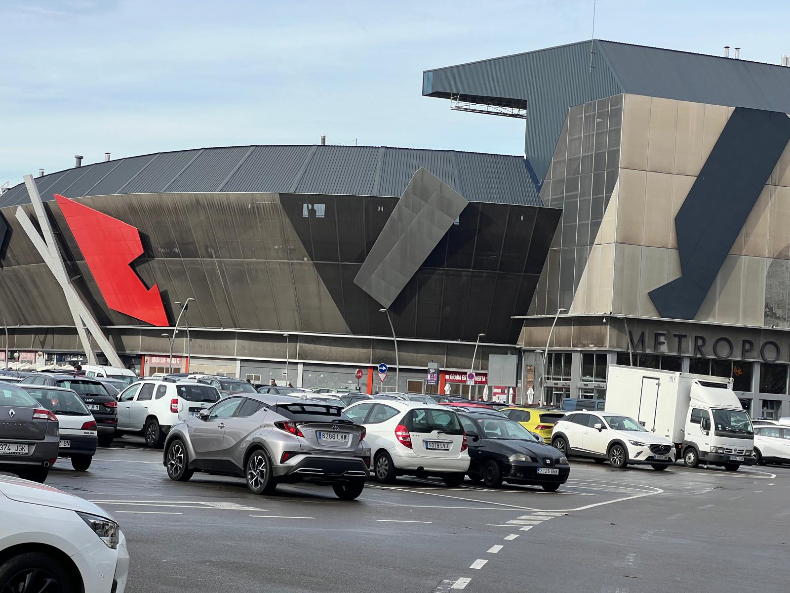 Facha sur y este de El Molinón el campo del Sporting de Xixón el mas antiguo de España