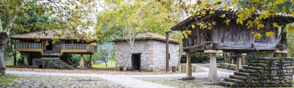 Paneres y edificación del museu del pueblu d'asturies en Xixón