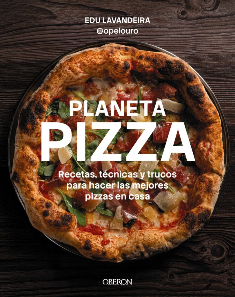 planeta pizza es un libro escrito por edu lavandeira y publicado por oberon