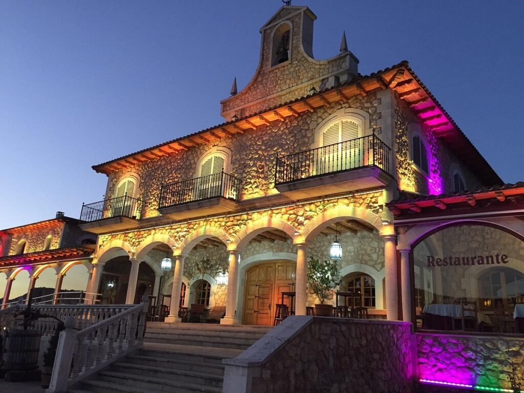 Bodegas Arzuaga Navarro en la milla de oro de la Ribera del Duero, vino todo o nada 2023
